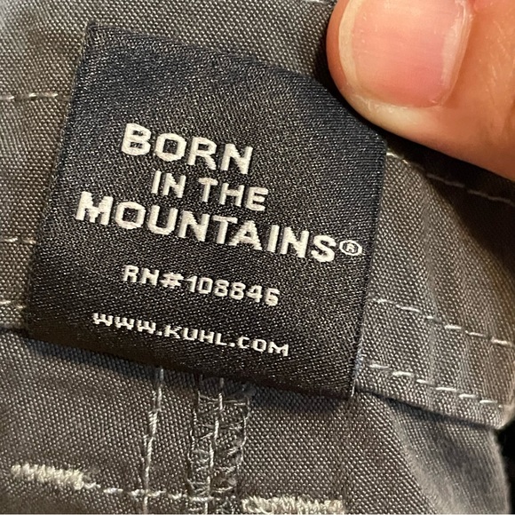 Kuhl Dark Gray Born In The Mountains Hiking Gorpcore Shorts, Women’s Sz 10 - Picture 5 of 5